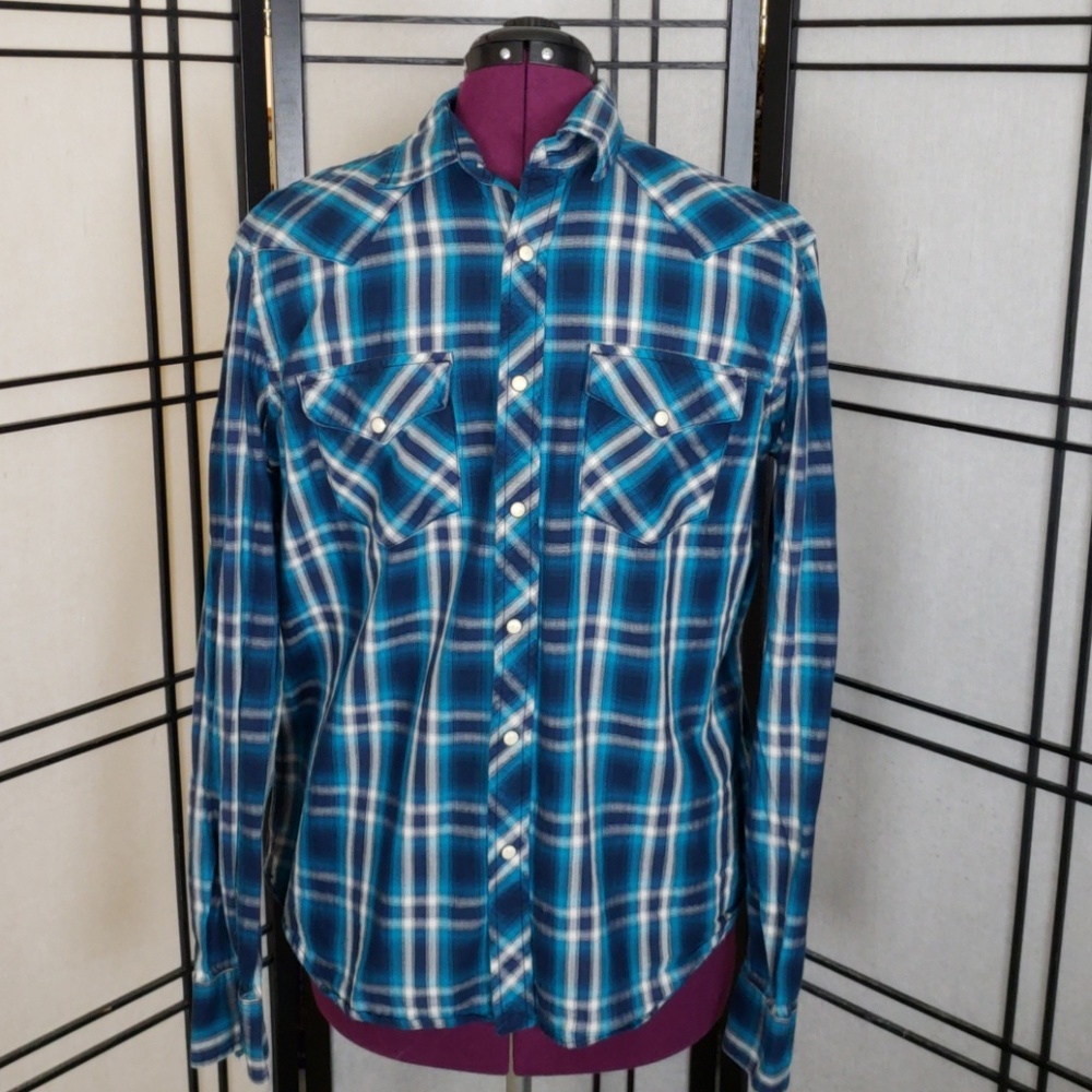 American Eagle Mens Vintage Fit Button Down Shirt